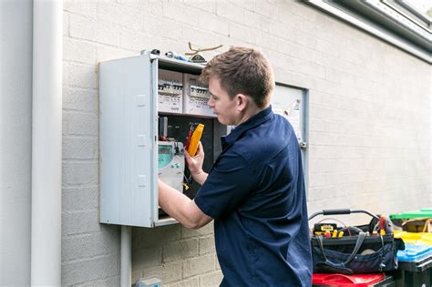 fuse box repair near me